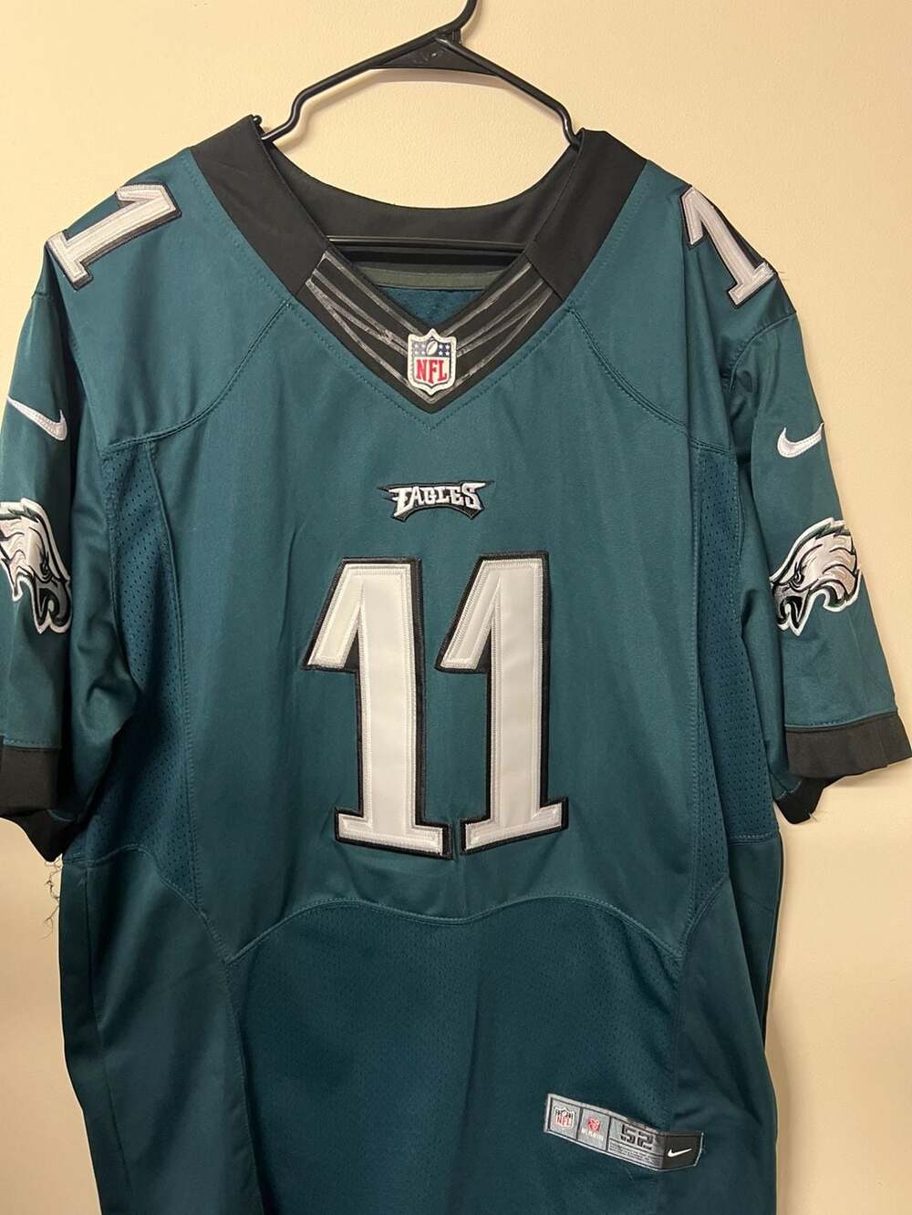 Nike Philadelphia Eagles Carson Wentz #11 NFL Jersey Midnight Green Size 52